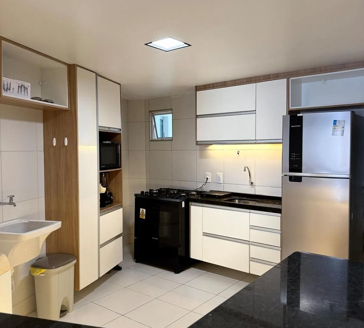 公寓 Apartamento Moderno 2 Suites, A 200M Da Beira Mar 福塔雷萨