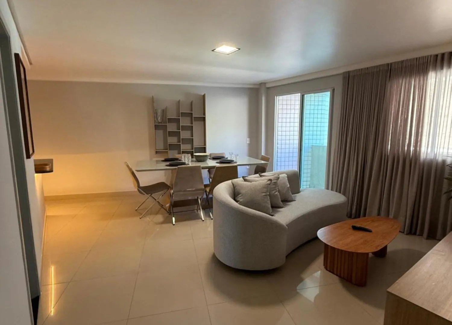 Apartamento Moderno 2 Suites, A 200M Da Beira Mar 福塔雷萨